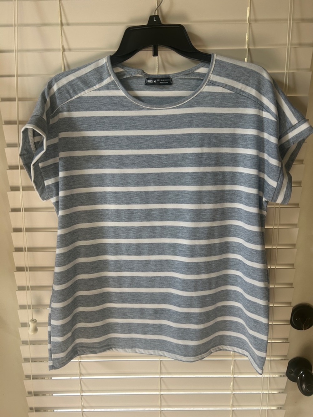 SHEIN Gray and White Striped Short Sleeve Tee